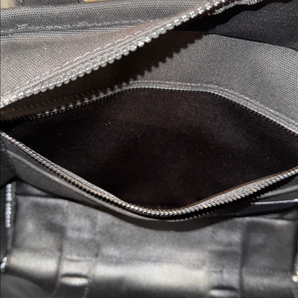 Marc Jacobs The Tote Bag Medium Canvas Black Tote Bag Crossbody NWT - Picture 13 of 17